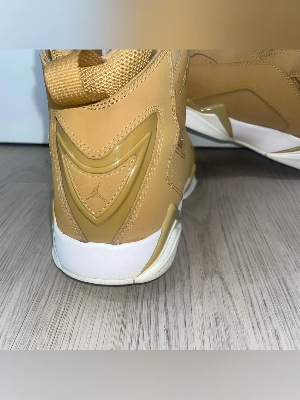 Jordan True Flight “Golden Harvest” – Men’s Size 11